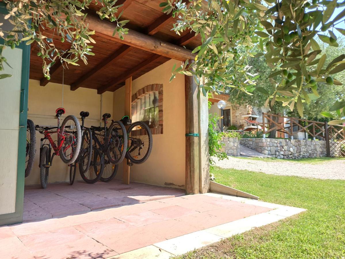 Le Zampolle B & B Кола Экстерьер фото