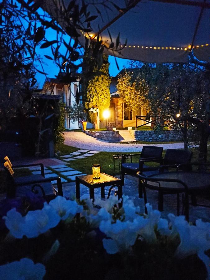 Le Zampolle B & B Кола Экстерьер фото